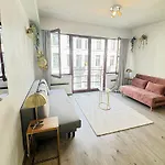 Bright And Central Antwerp Apartments
